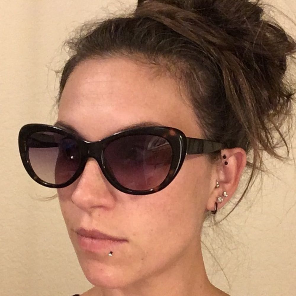 Alice + Olivia Black/Tortoiseshell Cat-Eye Sunglasses